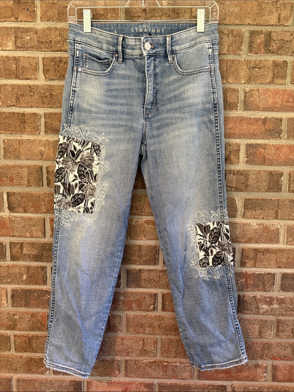 White House Black Market Light Blue Straight-Leg Jeans with Floral Embroidery